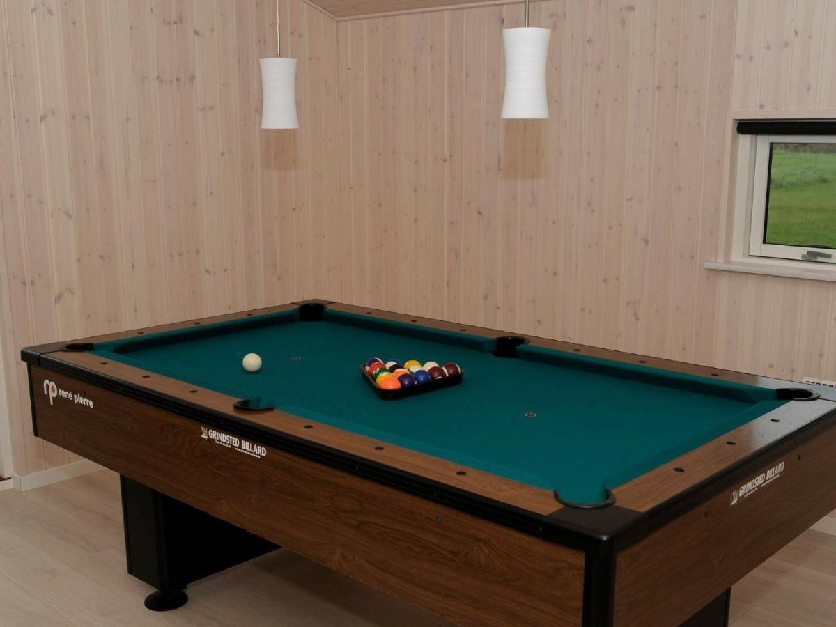 10 Person Holiday Home In Ansager Екстериор снимка